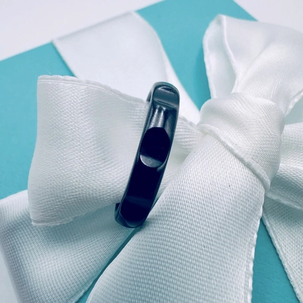 Tiffany & Co. 4 mm Groove Band Ring in Titanium Size 9 with Packaging